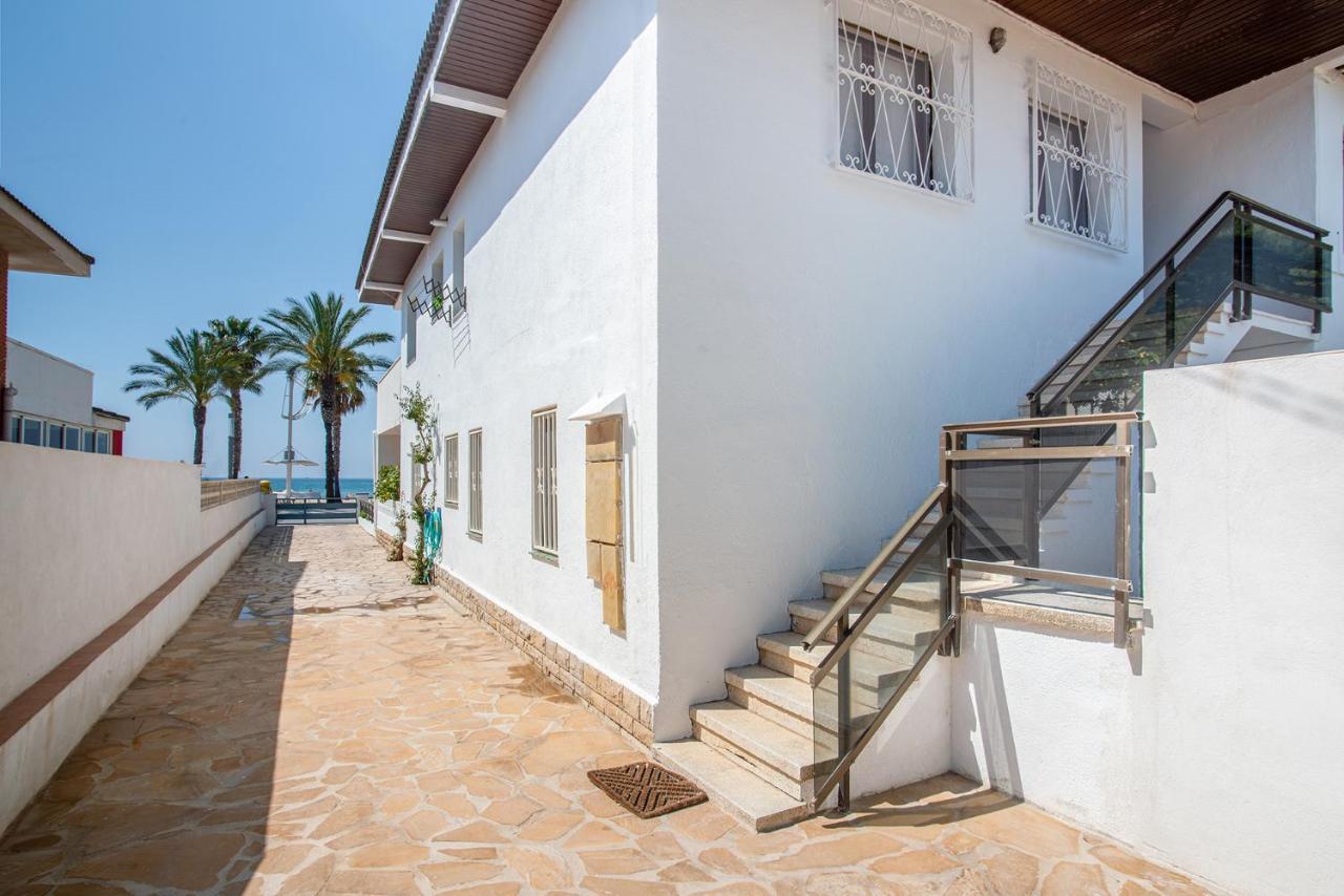 Beach House Cambrils Apartamento En Primera Linea De Playa エクステリア 写真