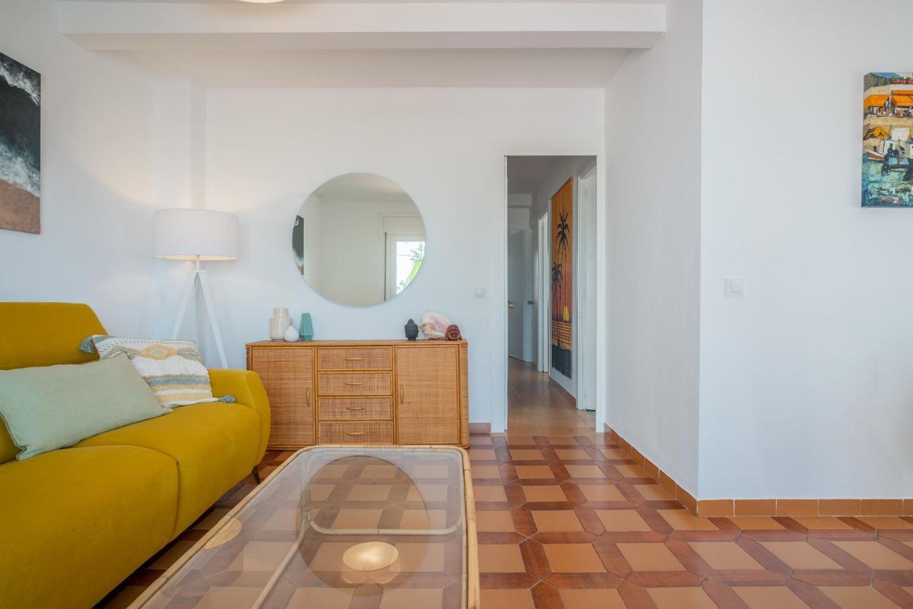 Beach House Cambrils Apartamento En Primera Linea De Playa エクステリア 写真